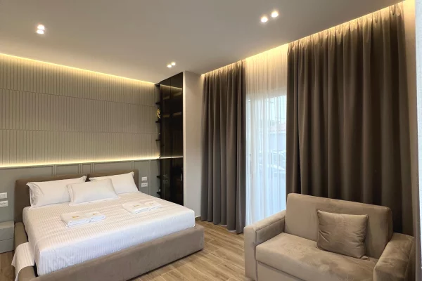 Shtepi ne shitje Apartament ne Durres, Garsoniere, Mobilimi E mobiluar, Pagesa 150,000  Euro.