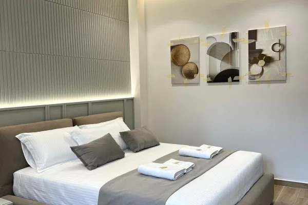 Shtepi ne shitje Apartament ne Durres, Garsoniere, Mobilimi E mobiluar, Pagesa 150,000  Euro.
