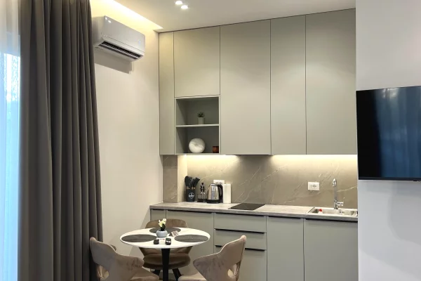 Shtepi ne shitje Apartament ne Durres, Garsoniere, Mobilimi E mobiluar, Pagesa 150,000  Euro.