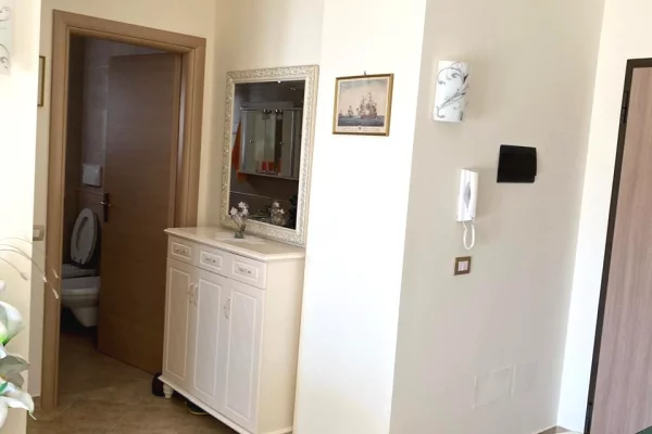 Shtepi ne shitje 1+1 ne Durres - 150,000 Euro