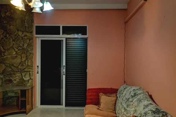Shtepi me qera Apartament ne Sarande, 2+1, Mobilimi E mobiluar, Pagesa 500  Euro.