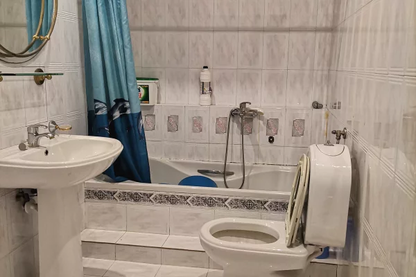 Shtepi me qera Apartament ne Sarande, 2+1, Mobilimi E mobiluar, Pagesa 500  Euro.