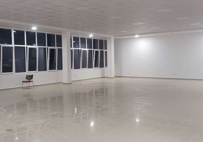 Ambient biznesi me qera 1+1 ne Tirane - 1,000 Euro