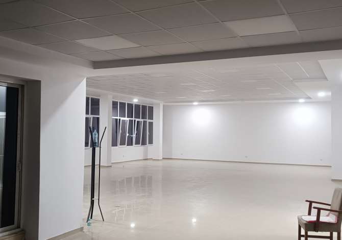 Ambient biznesi me qera 1+1 ne Tirane - 1,000 Euro