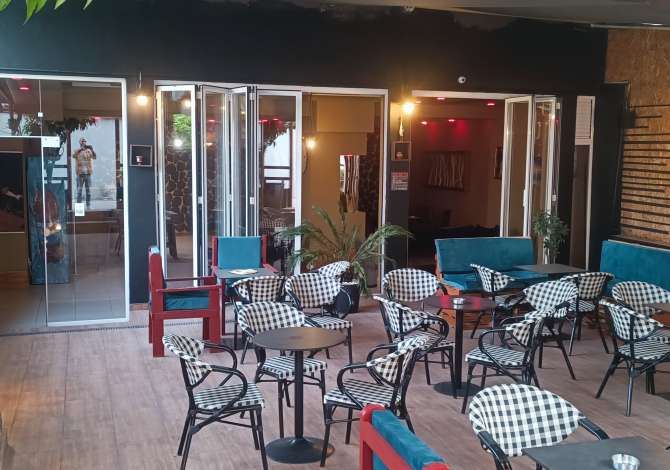 Ambiente Commerciale in Affitto 2+1 a Tirana - 700 Euro