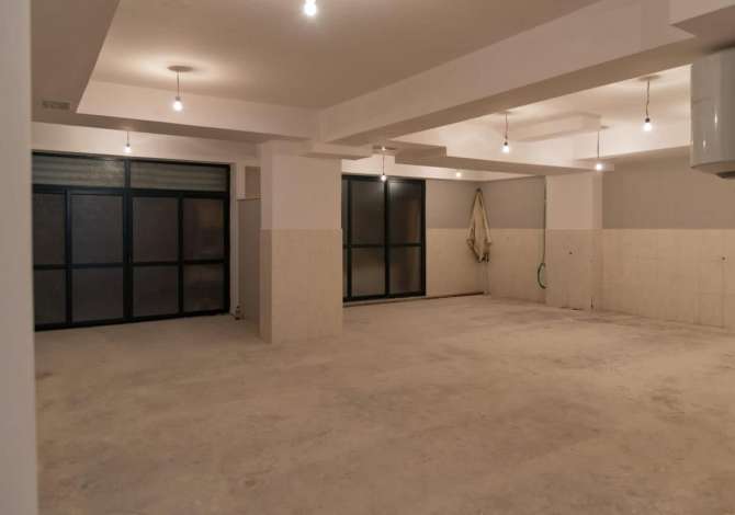 Business Property in Sale 4+1 in Tirana - 190,000 Euro