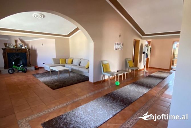 House for Rent 5+1 in Durres - 300 Euro