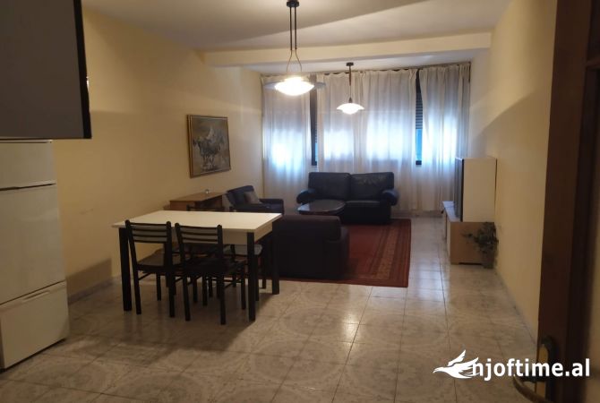 Apartament 2+1 Prane Myslym Shyrit