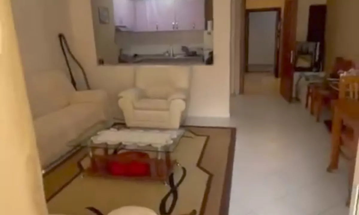 Shtepi ne shitje Apartament ne Tirane, 1+1, Mobilimi E mobiluar, Pagesa 150,000  Euro.