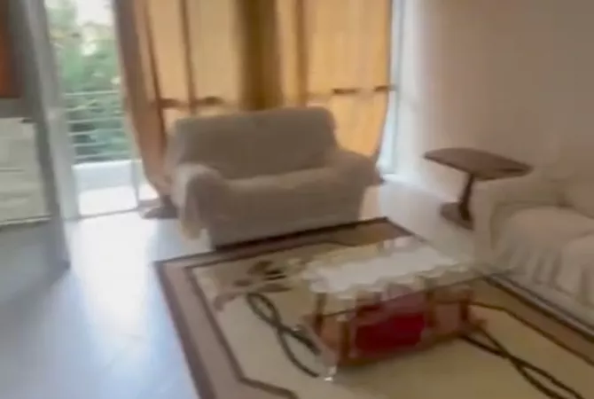 Shtepi ne shitje Apartament ne Tirane, 1+1, Mobilimi E mobiluar, Pagesa 150,000  Euro.