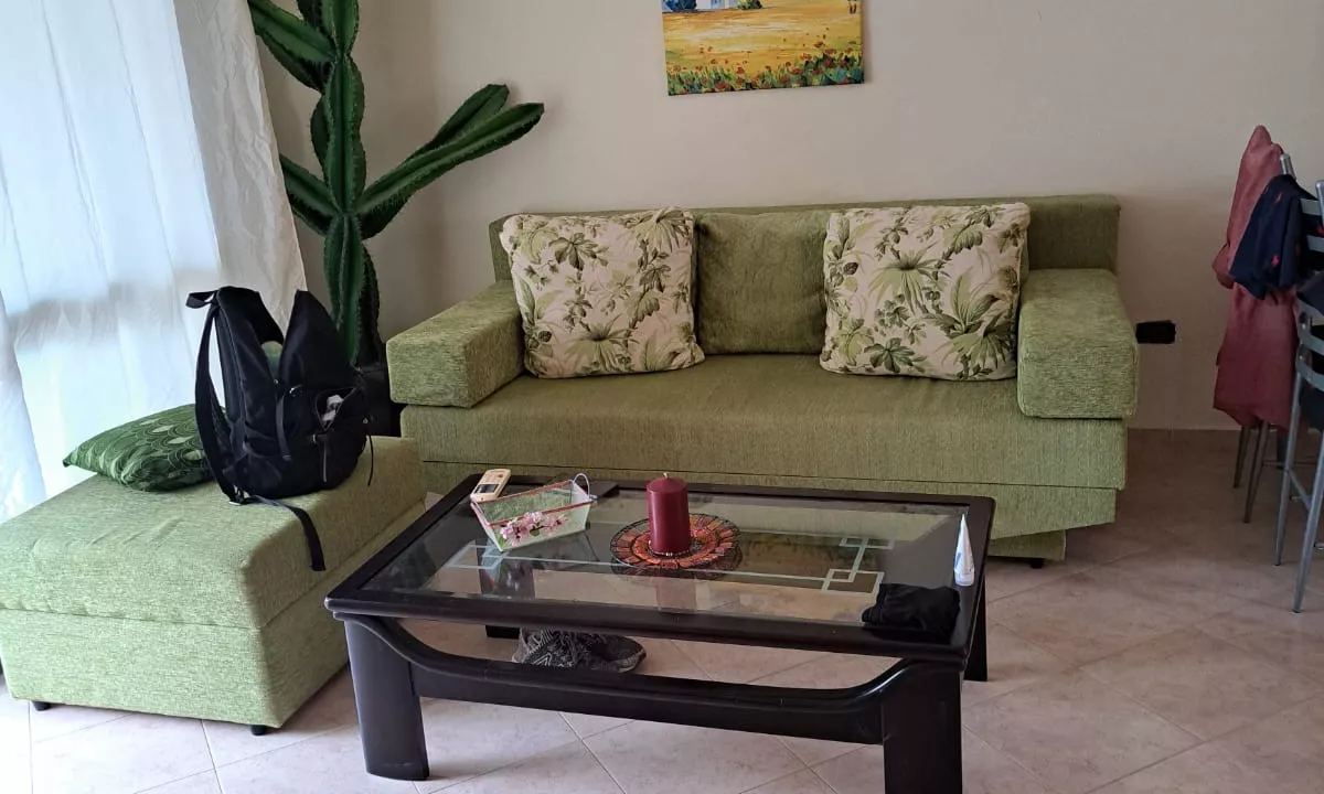 Shtepi ne shitje Apartament ne Durres, 1+1, Mobilimi E mobiluar, Pagesa 89,000  Euro.