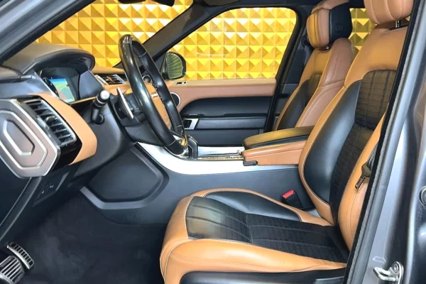 Auto in Vendita a Tirana, Land Rover, 2019 Diesel,Kambio Automatik Pagamento 47,000  Euro.