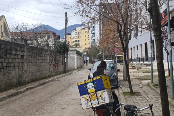 Business Property in Sale 4+1 in Tirana - 15,000 Euro