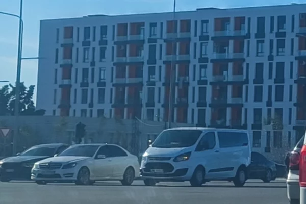 Apartament 2+1 Tek ish Shqiponja