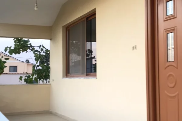 Shtepi me qera 3+1 ne Tirane - 450 Euro