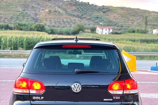 Cars for sale in Elbasan, Volkswagen, 2010 Diesel,Kambio Manual Payment 4,500  Euro.