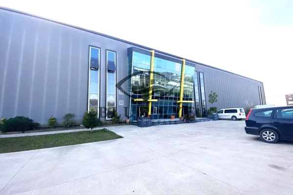 🏭 KOMPLEKS INDUSTRIAL & LOGJISTIK PER SHITJE