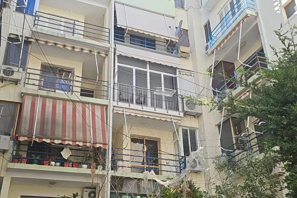 Shtepi ne shitje Apartament ne Durres, 2+1, Mobilimi E mobiluar, Pagesa 150,000  Euro.
