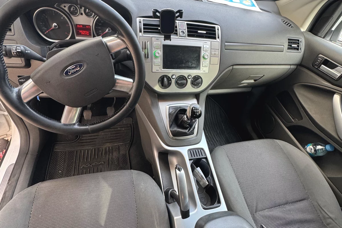 Cars for sale in Tirana, Ford, 2012 Diesel,Kambio Manual Payment 650,000  Leke.