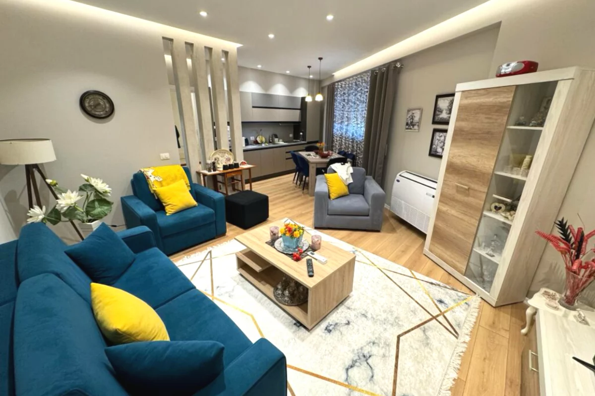 Shtepi me qera Apartament ne Tirane, 1+1, Mobilimi E mobiluar, Pagesa 60,000  Leke.