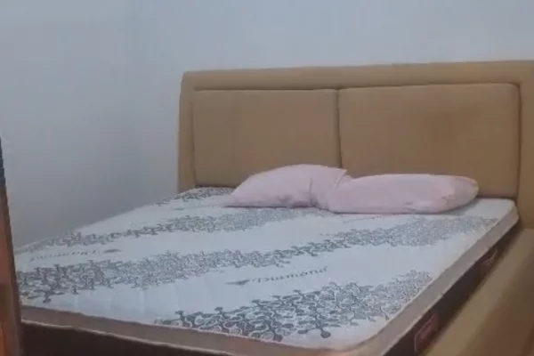 Shtepi me qera Apartament ne Tirane, 2+1, Mobilimi E mobiluar, Pagesa 40,000  Leke.
