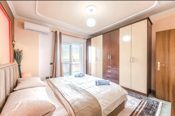 Shtepi me qera 1+1 ne Tirane - 300 Euro