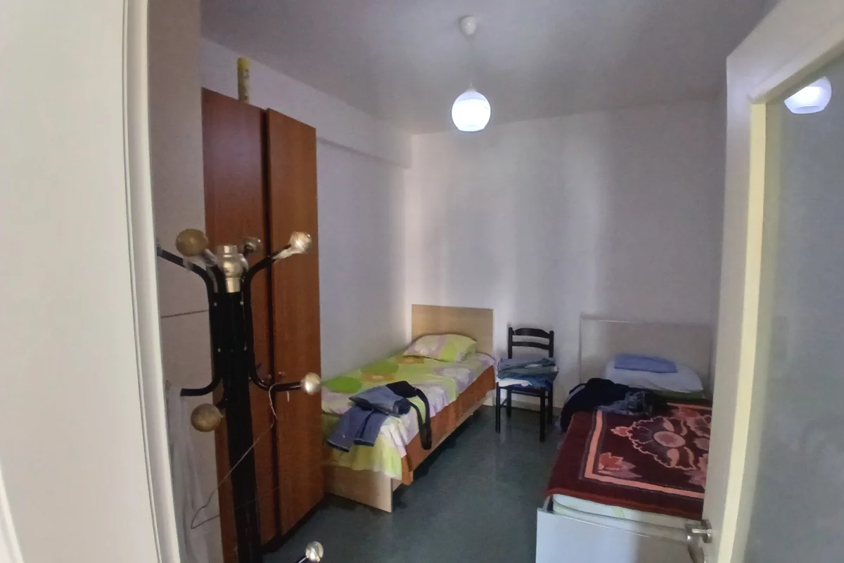 Shtepi me qera Apartament ne Vlore, 2+1, Mobilimi E mobiluar, Pagesa 35,000  Leke.