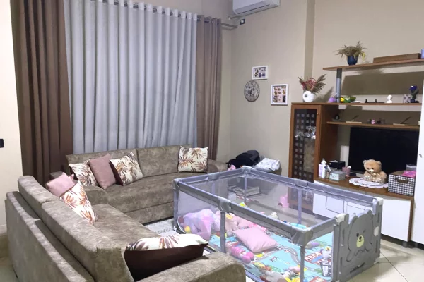 Shtepi ne shitje Apartament ne Vlore, 1+1, Mobilimi E mobiluar, Pagesa 150,000  Euro.