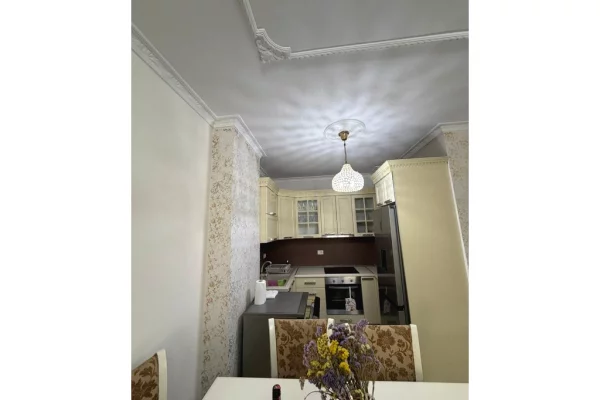 Shtepi me qera Apartament ne Tirane, 2+1, Mobilimi E mobiluar, Pagesa 570  Euro.