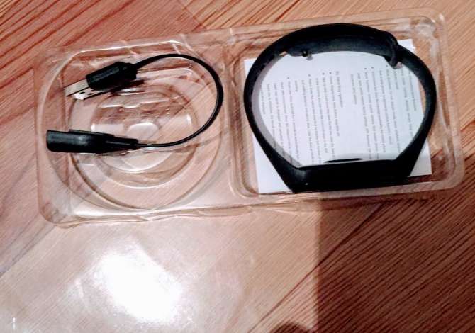 Veshje dhe Aksesor per te Rritur ne Tirane - 1,000 Leke