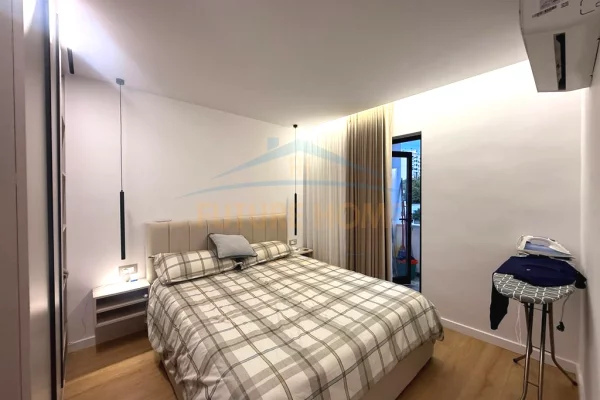 Shtepi ne shitje Apartament ne Tirane, 1+1, Mobilimi E mobiluar, Pagesa 124,000  Euro.