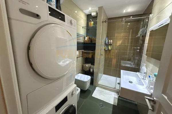 Shtepi ne shitje Apartament ne Tirane, 2+1, Mobilimi E mobiluar, Pagesa 285,000  Euro.