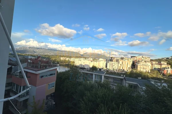 Shtepi ne shitje Apartament ne Tirane, 2+1, Mobilimi E mobiluar, Pagesa 285,000  Euro.