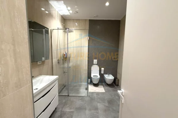 Shtepi me qera Apartament ne Tirane, 2+1, Mobilimi E mobiluar, Pagesa 2,000  Euro.