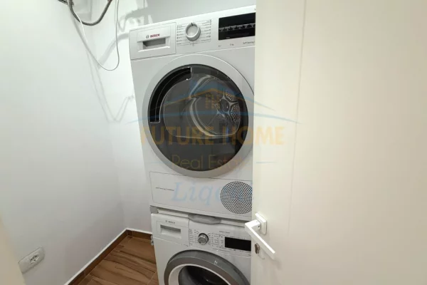 Shtepi me qera Apartament ne Tirane, 2+1, Mobilimi E mobiluar, Pagesa 2,000  Euro.
