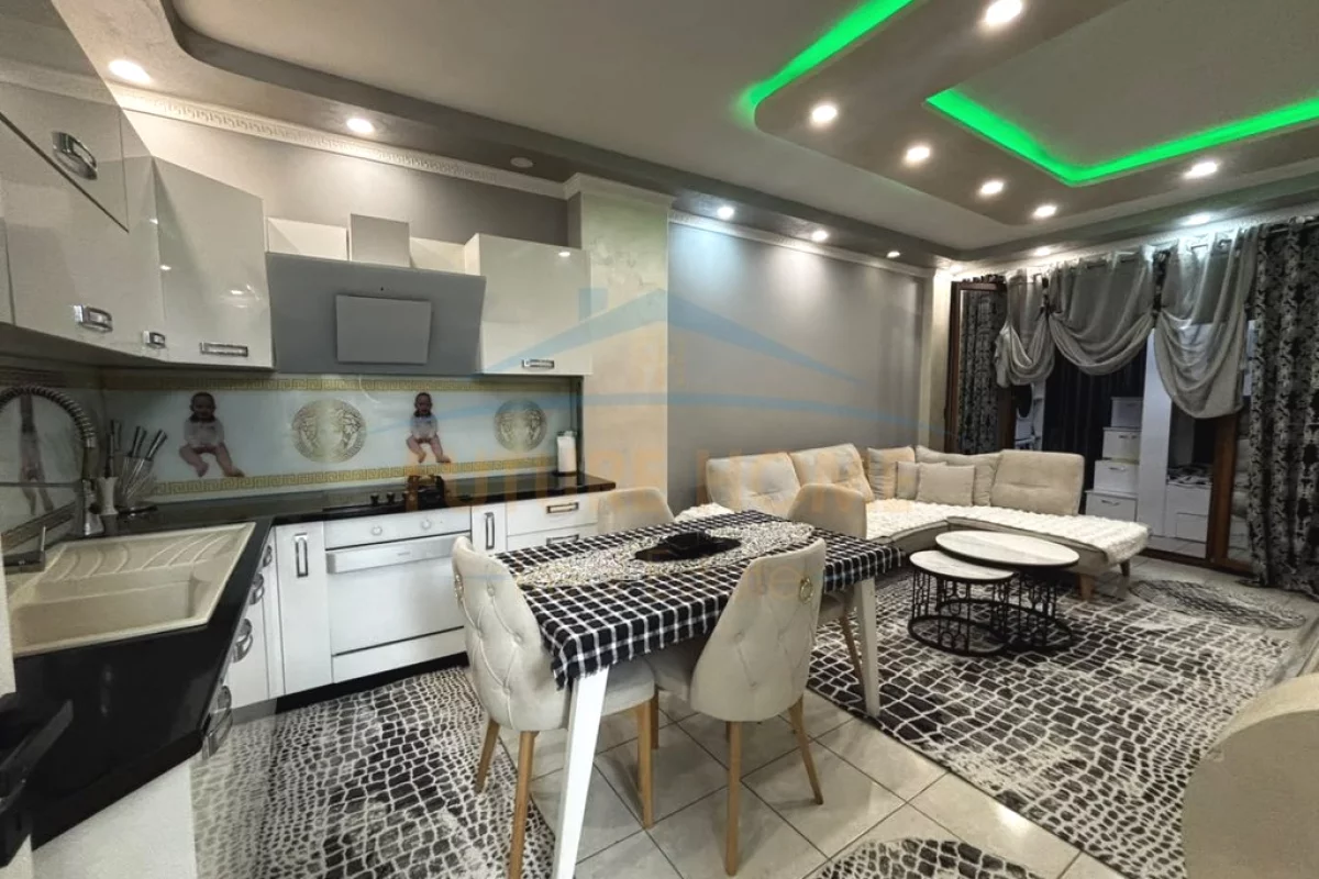 Shtepi ne shitje Apartament ne Tirane, 1+1, Mobilimi E mobiluar, Pagesa 10,500,000  Leke.