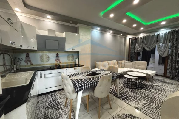 Shitet, Apartament 1+1, Rruga e Dajtit, Fresk, Tiranë