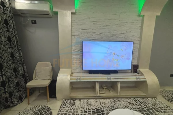 Shtepi ne shitje Apartament ne Tirane, 1+1, Mobilimi E mobiluar, Pagesa 10,500,000  Leke.