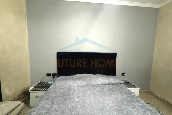 Shtepi ne shitje Apartament ne Tirane, 1+1, Mobilimi E mobiluar, Pagesa 10,500,000  Leke.