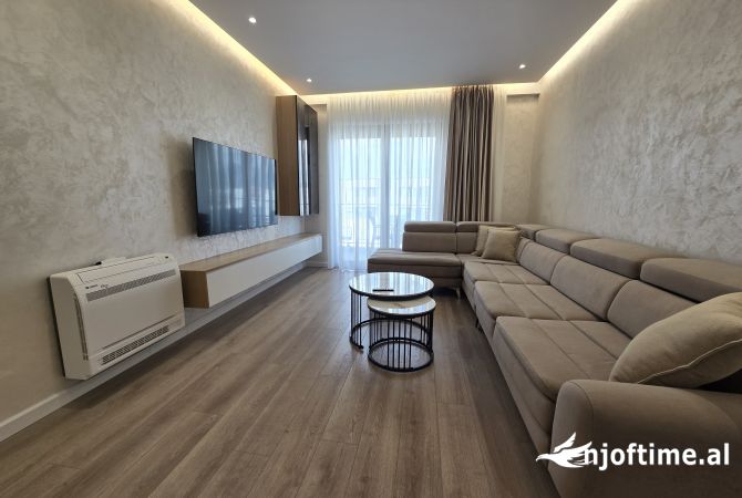EKSLUZIVE ‼️  Apartament 2+1+2+blk ne Shitje tek Stacioni i Trenit