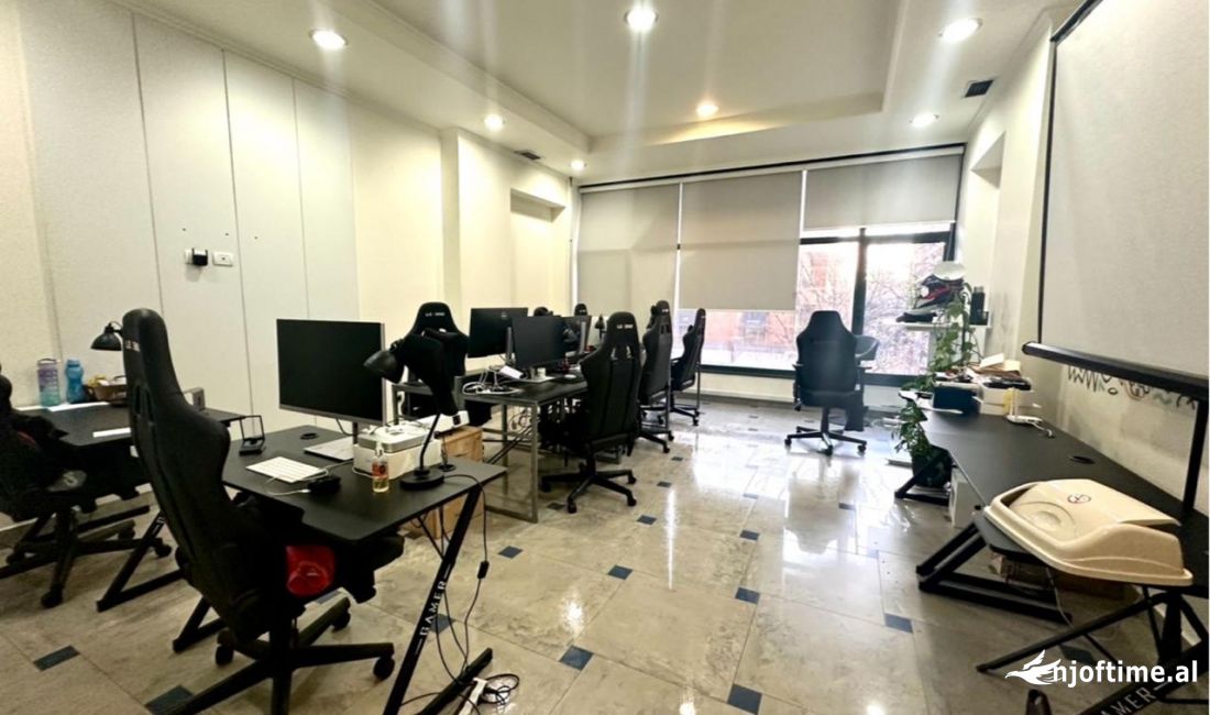 Ambient Komercial per Shitje tek Shesh Willson 