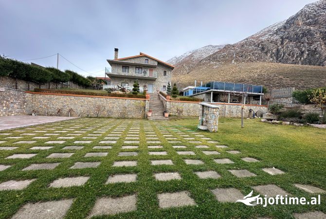 Casa in vendita 4+1 a Koriza - 520,000 Euro