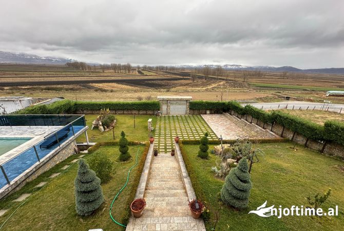 Casa privata/Indipendente in vendita a Koriza 4+1, Arredato