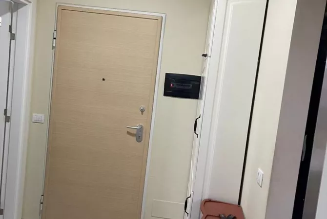 Shtepi ne shitje Apartament ne Tirane, 2+1, Mobilimi E mobiluar, Pagesa 14,000,000  Leke.