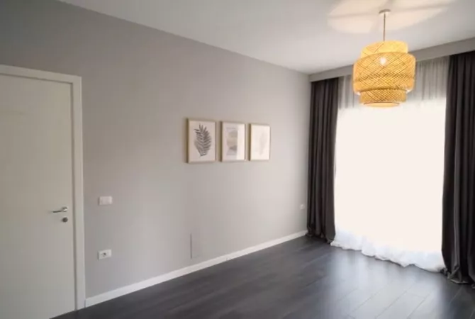 Shtepi ne shitje 1+1 ne Tirane - 170,000 Euro