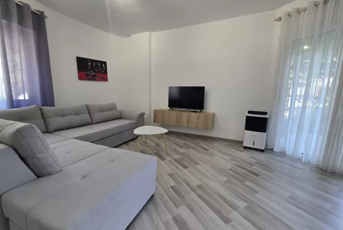 Apartament 1+1+Ballkon Ne Shitje Fresk
