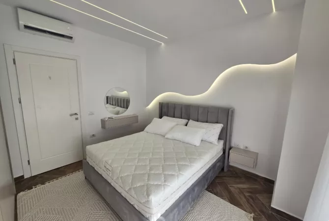 Shtepi ne shitje Apartament ne Tirane, 2+1, Mobilimi E mobiluar, Pagesa 285,000  Euro.