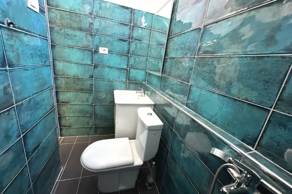 Appartamento in vendita a Tirana Garsoniere, Arredato