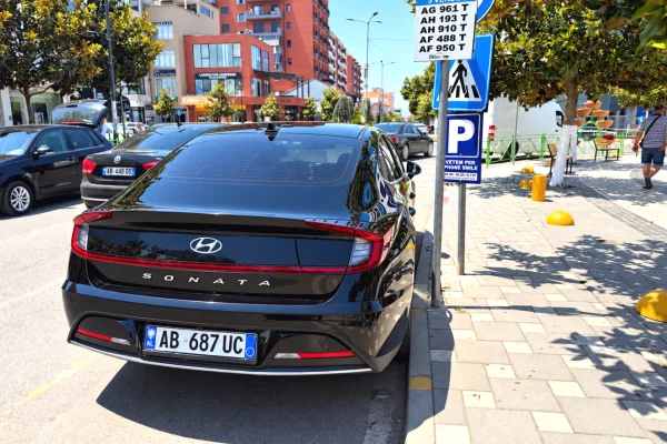 Auto in Vendita a Tirana, Hyundai, 2021 Tjeter,Kambio Automatik Pagamento 12,500  Euro.