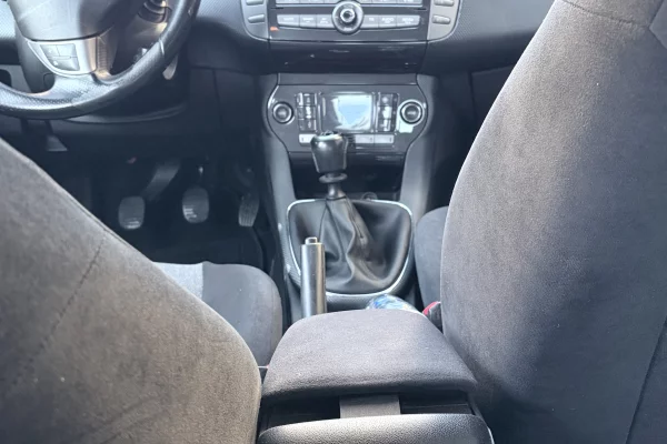 Makina ne shitje ne Durres, Fiat, 2008 Diesel,Kambio Manual Pagesa 3,500  Euro.